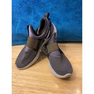 NIKE RENEW FREEDOM ROAD RUNNING NEUTRAL SNEAKERs